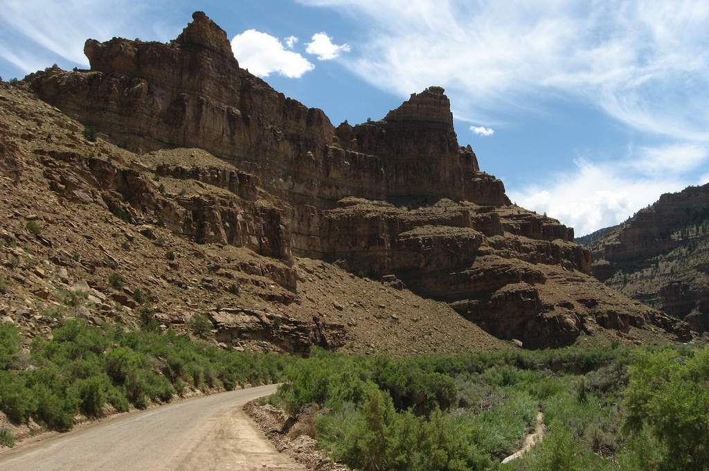 Mine Road Maintenance Programs Solve Potholing, Rutting and Washboarding