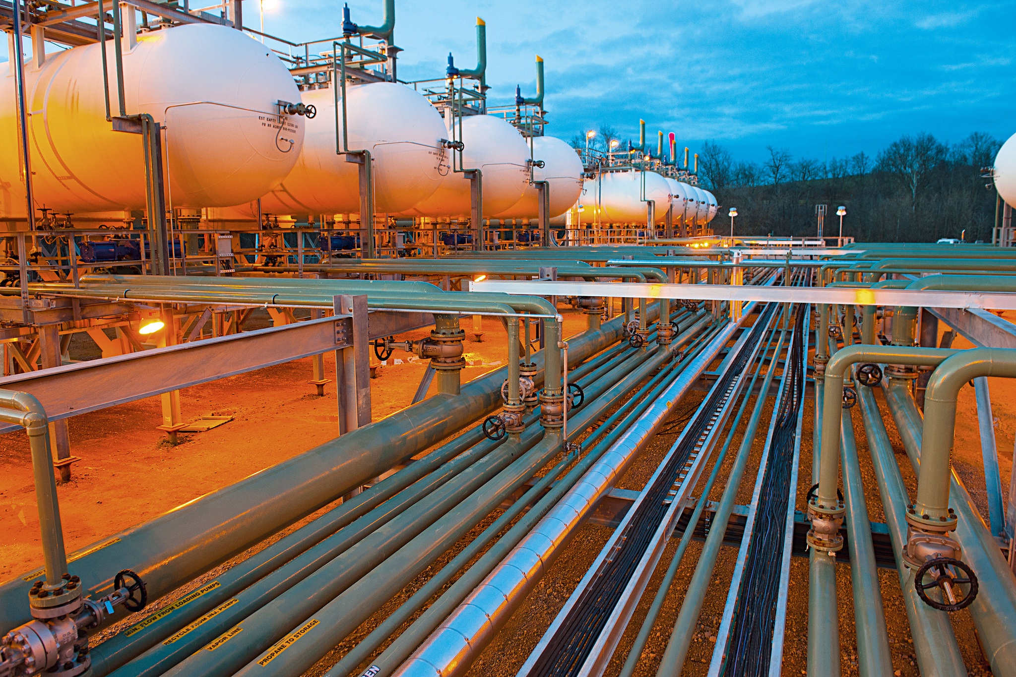 Natural Gas Keeps the Manufacturing Industry Strong