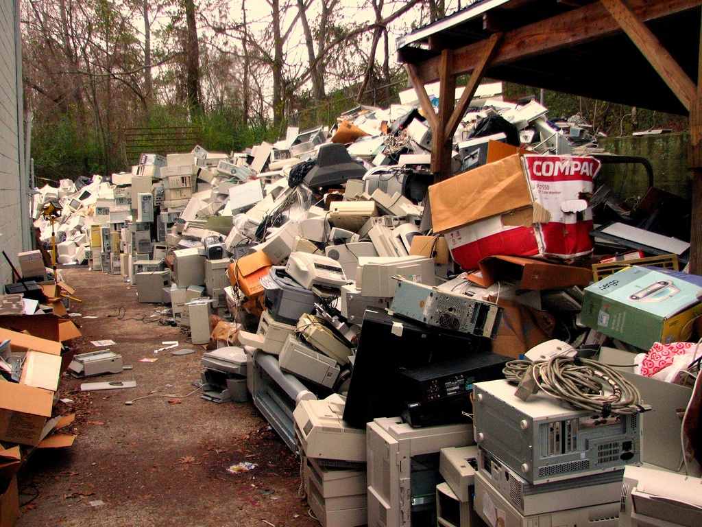 e-waste.jpg